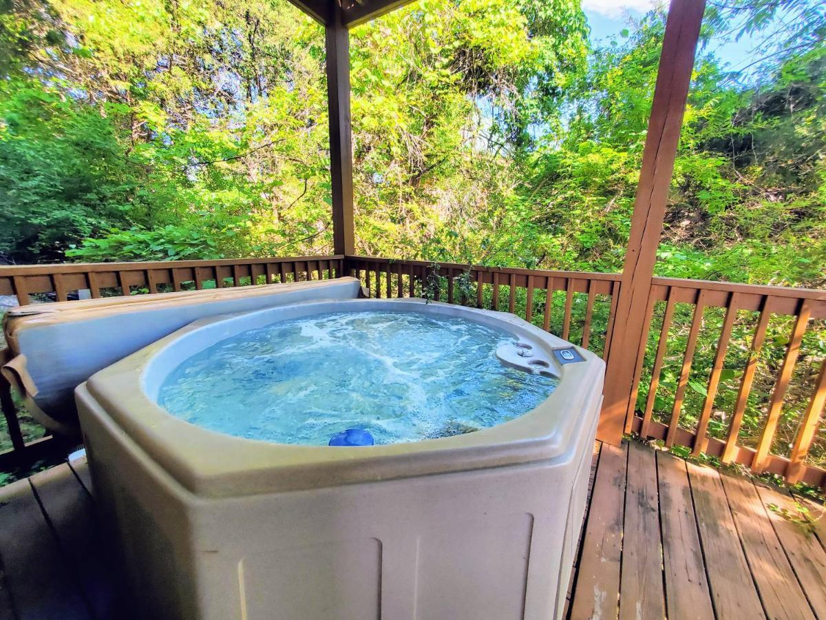 Soaring Eagle-Free Tickets Villa Pigeon Forge Exterior photo
